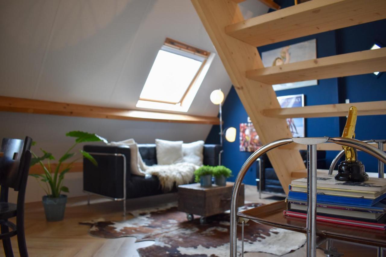 Stijlvol Appartement 'Moto' In Centrum Franeker. 外观 照片