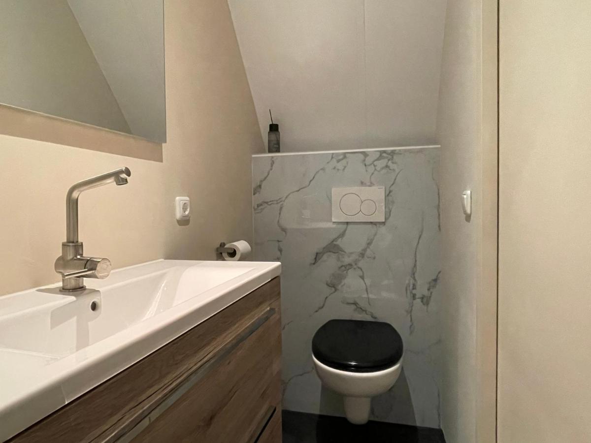Stijlvol Appartement 'Moto' In Centrum Franeker. 外观 照片