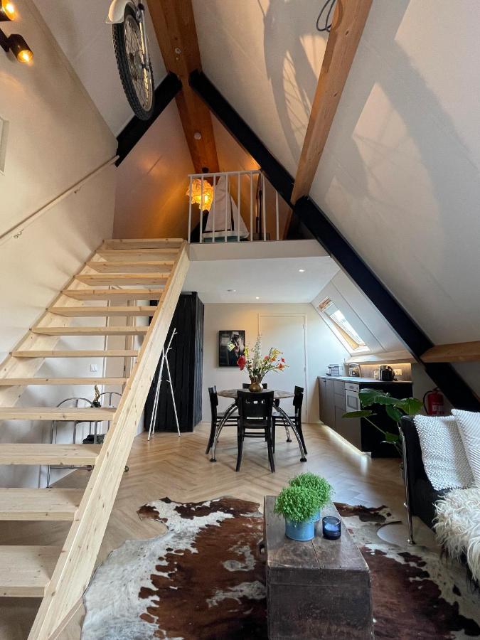 Stijlvol Appartement 'Moto' In Centrum Franeker. 外观 照片